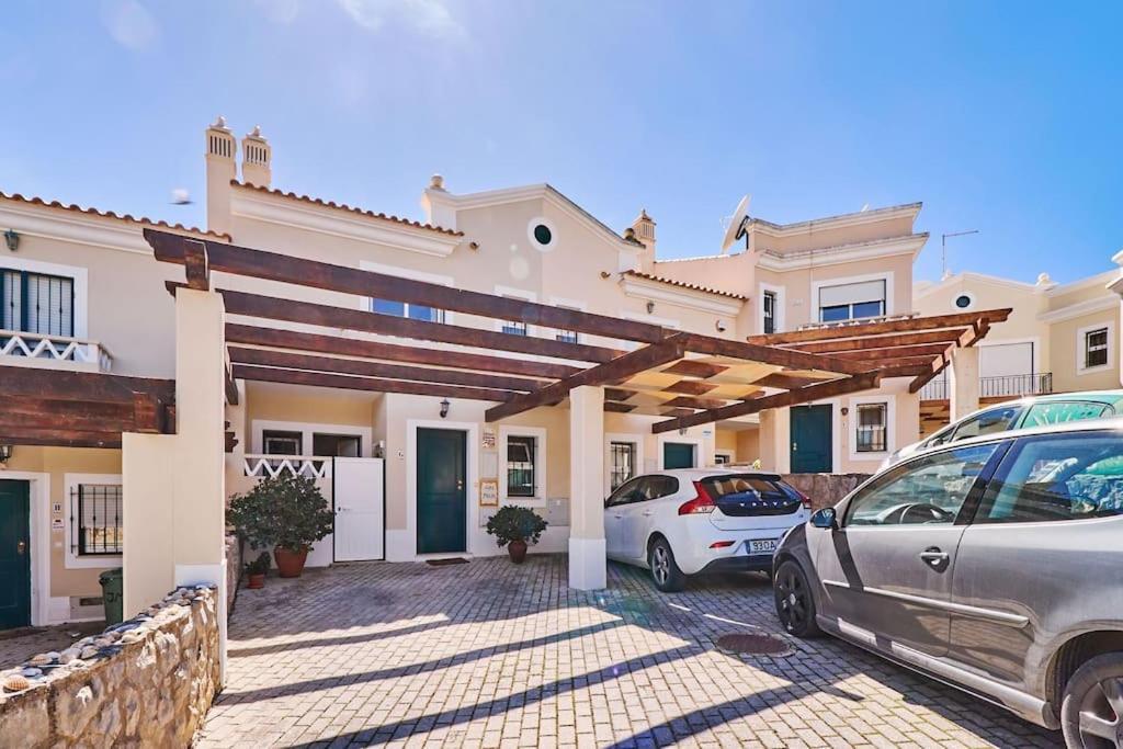 알부페이라 Casa Felix Mit Pool 빌라 외부 사진