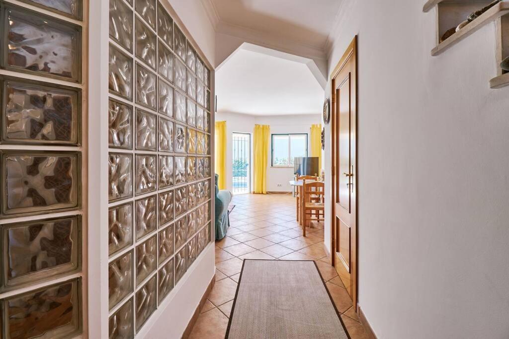알부페이라 Casa Felix Mit Pool 빌라 외부 사진